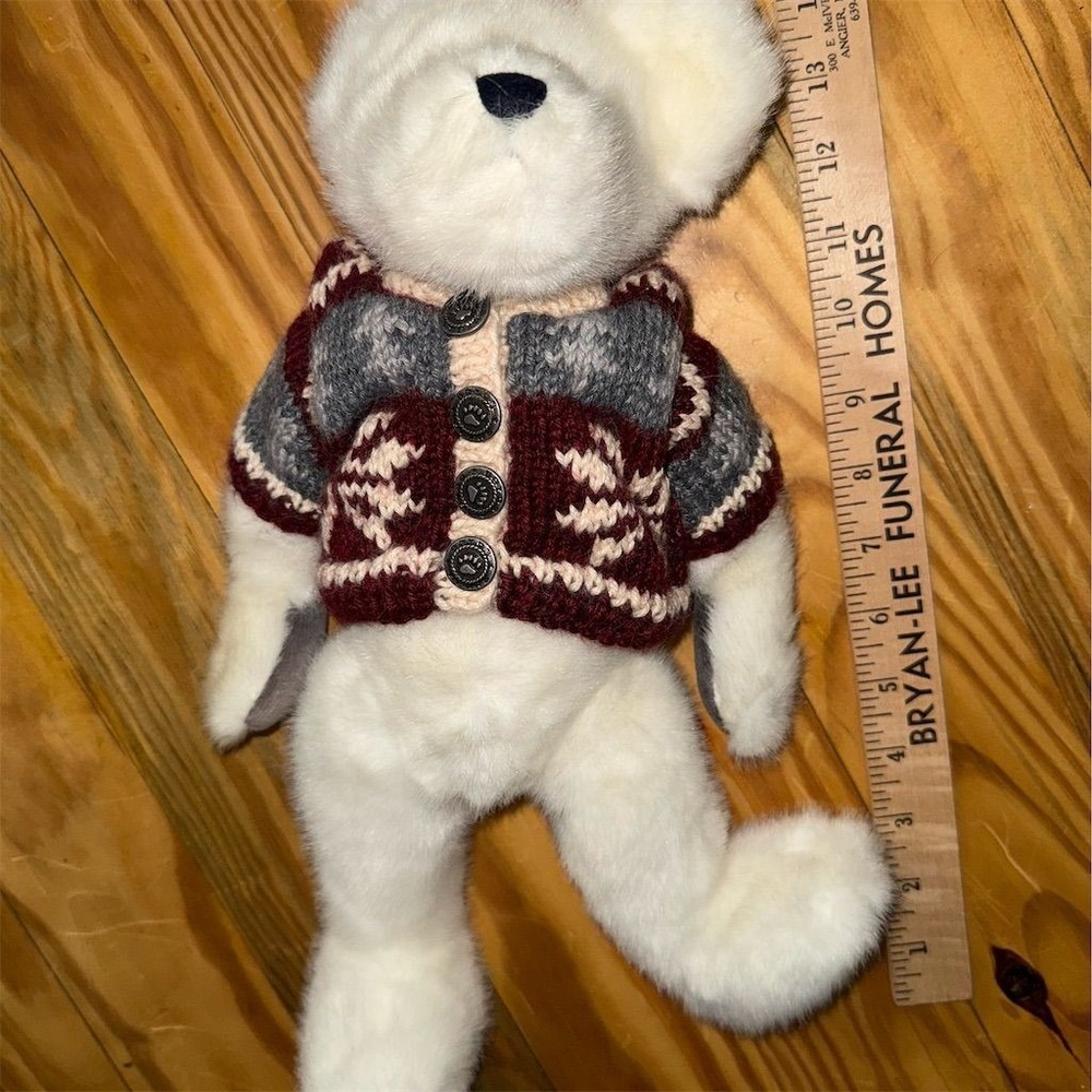 Boyds Bears "Tomba Bearski" 14" Plush Winter Bear w/ Sweater Vintage collectible